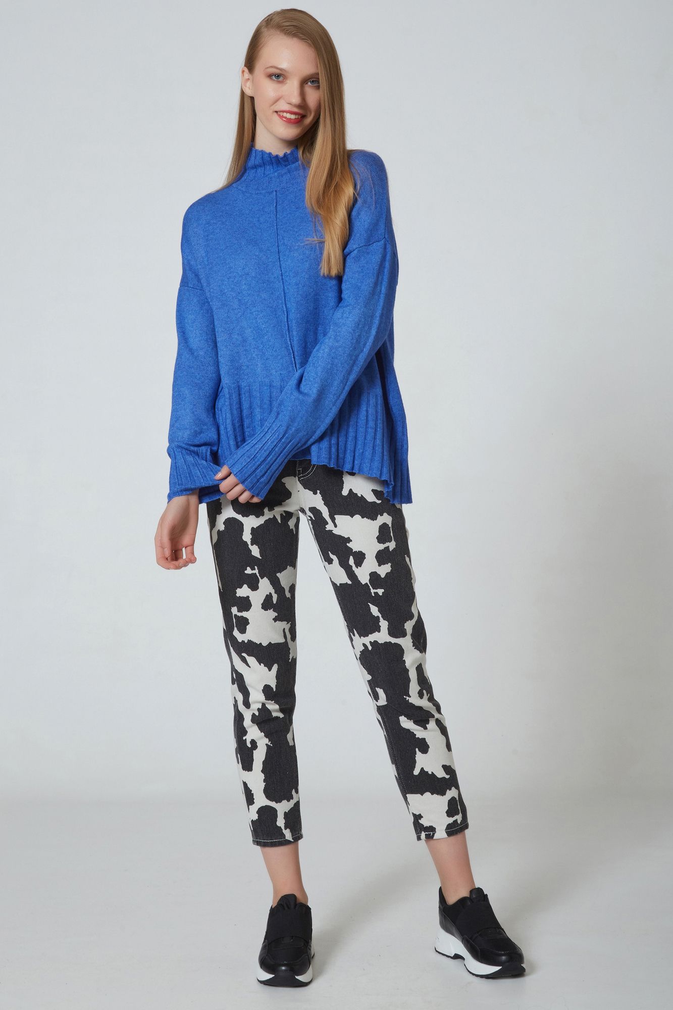 Animal print jeans